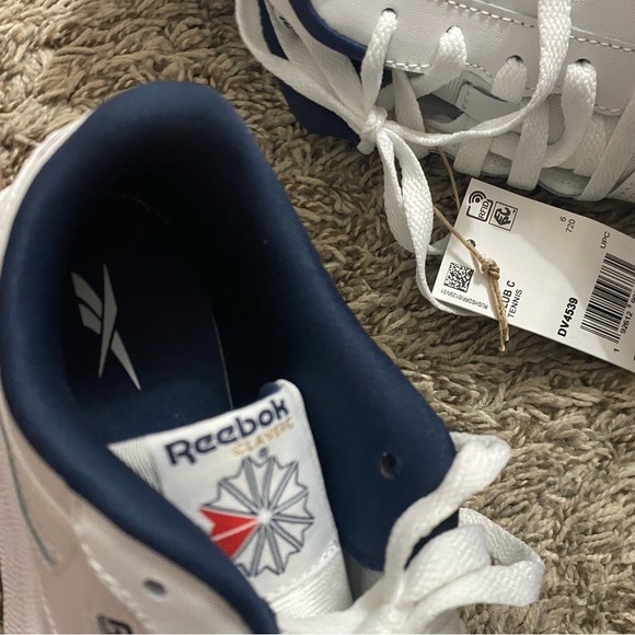 Reebok Club C Sneakers - Picture 4 of 4